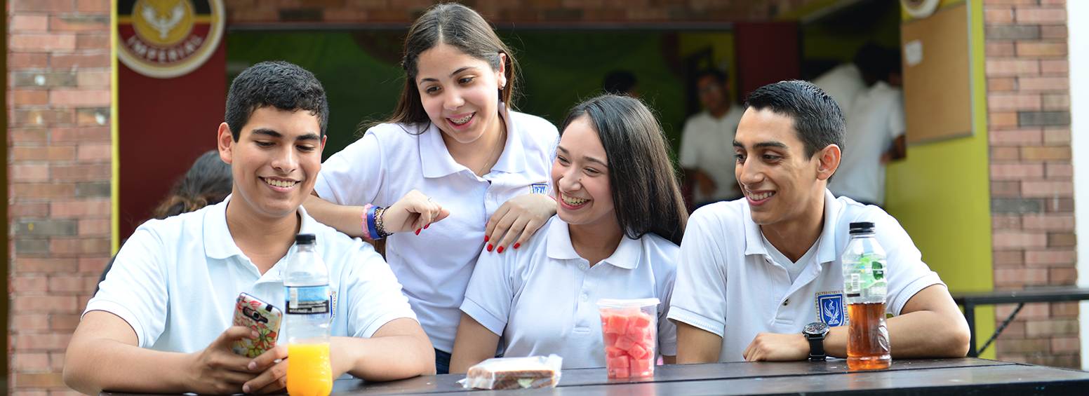 Becas para prepataroria en Tampico